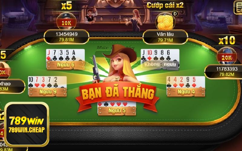 Đối với 2 lá bài còn lại nếu tổng của chúng lớn hơn 10 thì chỉ được tính điểm ở hàng đơn vị mà thôi.