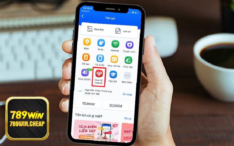 Vietlott sẽ được hiểu thành hai phần là Vietnam và Lotterry nghĩa là xổ số điện toán.